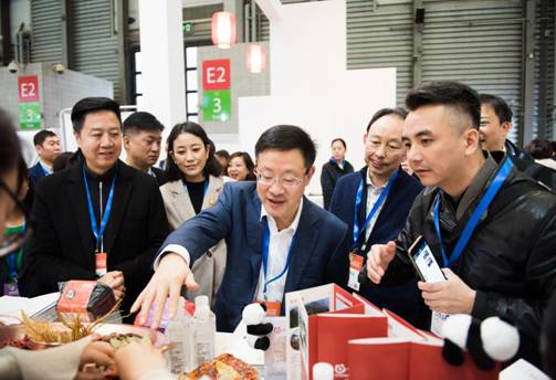 ÎÄÂÃлúÔµ Á¢¼´²©´óƽ̨