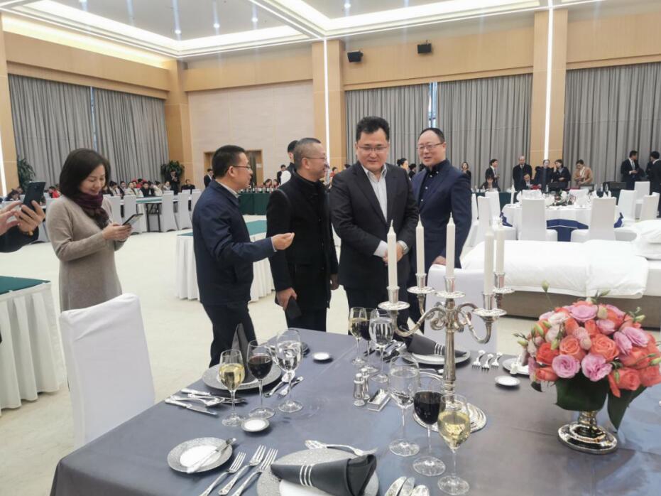 �Ĵ������������ù����޹�˾�����׽����η���������մ���