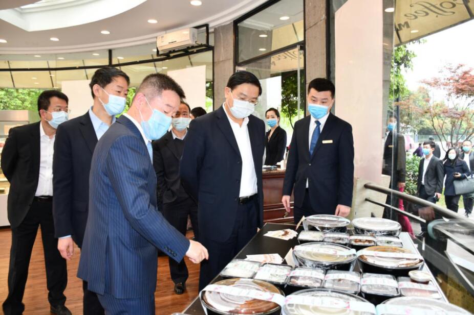 Íõ·ï³¯¸±Ê¡³¤¸°Ê¡Á¢¼´²©¼¯Íŵ÷ÑÐ ÒßÇé·À¿Ø¡¢Éú²úı»®ºÍË¢ÐÂÉú³¤ÊÂÇé