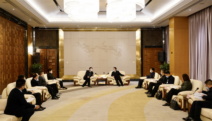 ʡ���������ŵ�ί��ǡ����³��ζ��ʶӸ��ϳ����