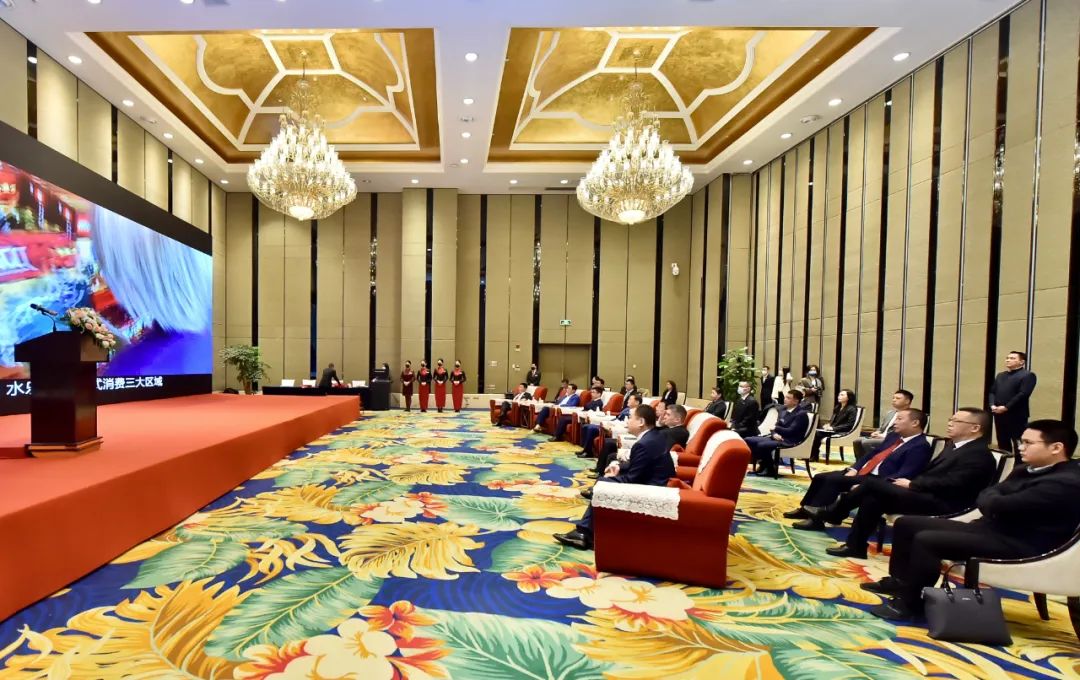 �Ĵ�����������Я�ֶ෽ǩ��������Ŀս������Э��