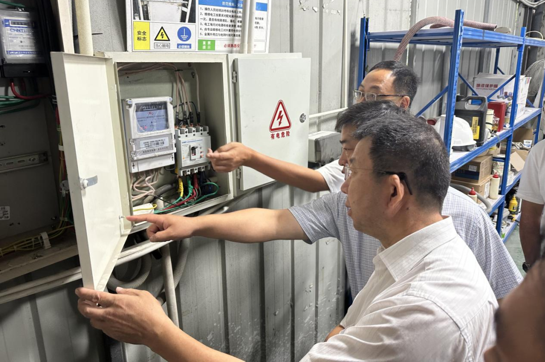 ʡ����������һ����չר���徲��������