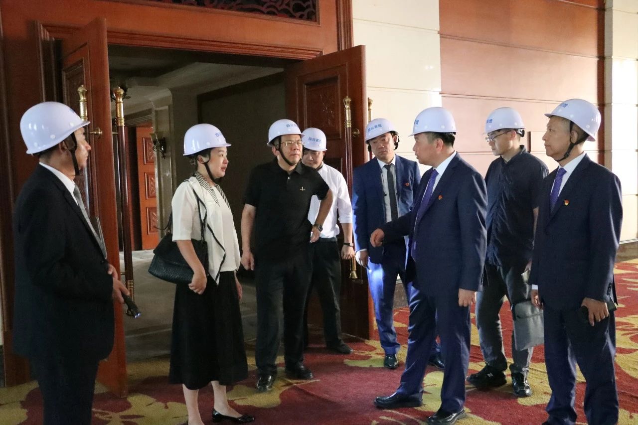 Ê¡Á¢¼´²©¼¯ÍÅÏòµ¼ÂʶӸ°×ܸ®£¨ËÄ´¨£©±ö¹Ýµ÷ÑÐ