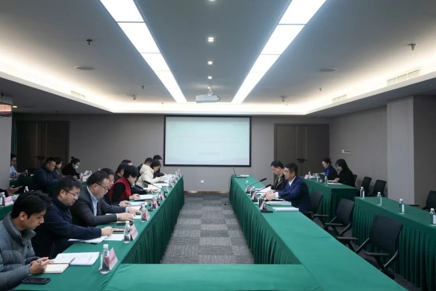 ʡ���������ŵ�У��������ѵ���ģ��������ۻ���У��ίԱ������ξۻ��ٿ�