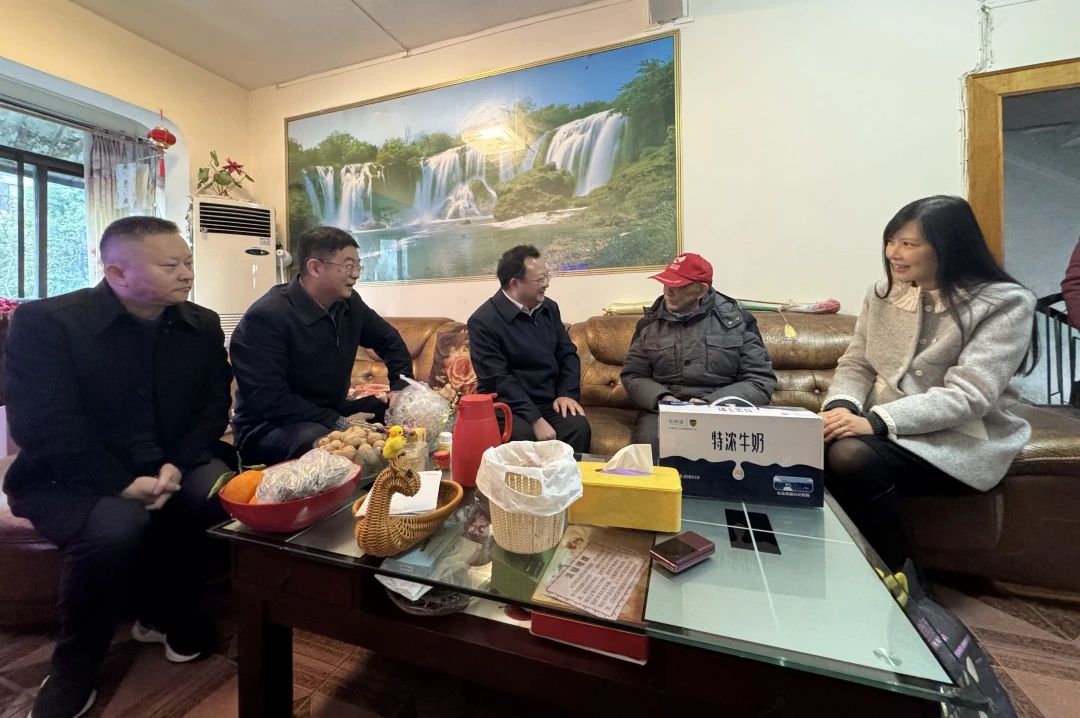 Ê¡¹ú×Êίµ³Î¯Î¯Ô±¡¢¸±Ö÷ÈκÎÕþ×ß·ÃοÎÊÊ¡Á¢¼´²©¼¯ÍÅÀϵ³Ô±¡¢Àϸɲ¿